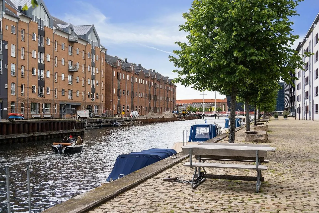 Scandi-Hygge 2 Bedroom Apartment In Charming Christianshavn Copenhagen Denmark