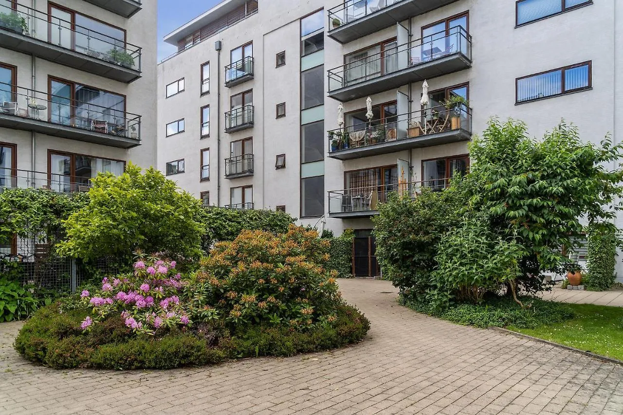 Scandi-Hygge 2 Bedroom Apartment In Charming Christianshavn Copenhagen
