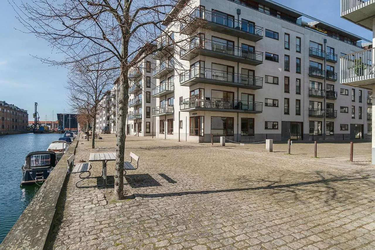 Scandi-Hygge 2 Bedroom Apartment In Charming Christianshavn Copenhagen